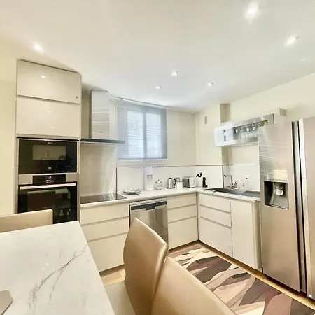 Rosalia Luxury 3 Bedrooms Near Beaches By Welcome To شقة كان